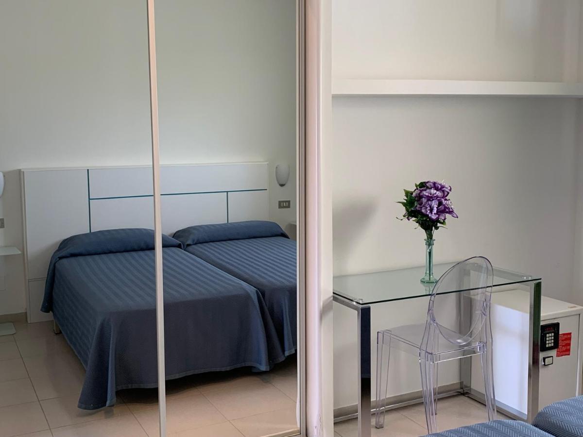Apartment Golf Park Los Abrigos Zewnętrze zdjęcie